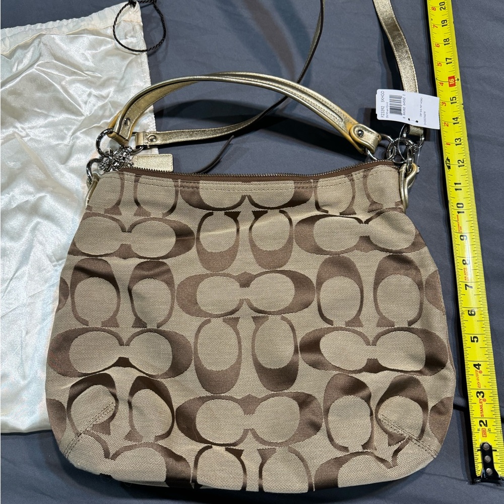 Coach purse - Picture 6 of 6